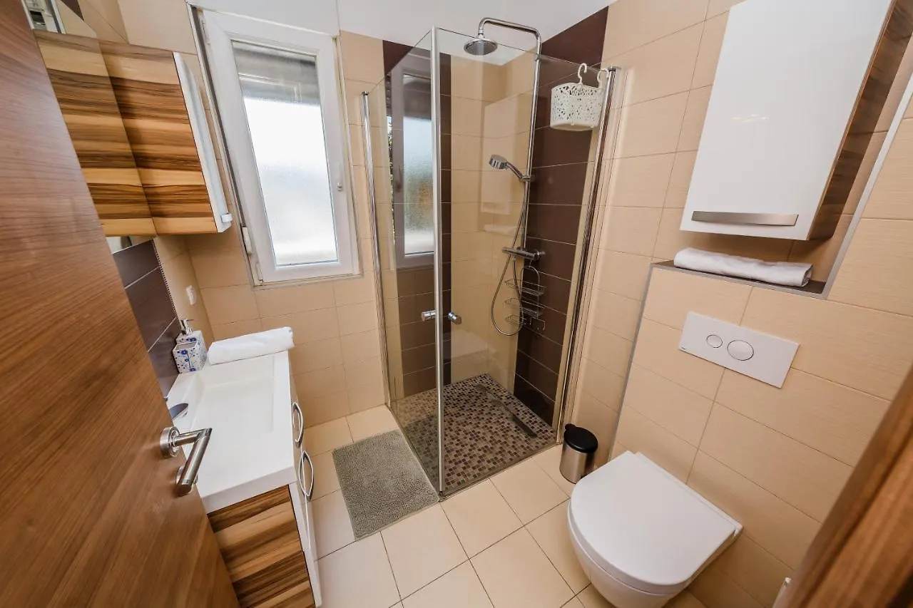 Apartament Angels II **** Kaštela