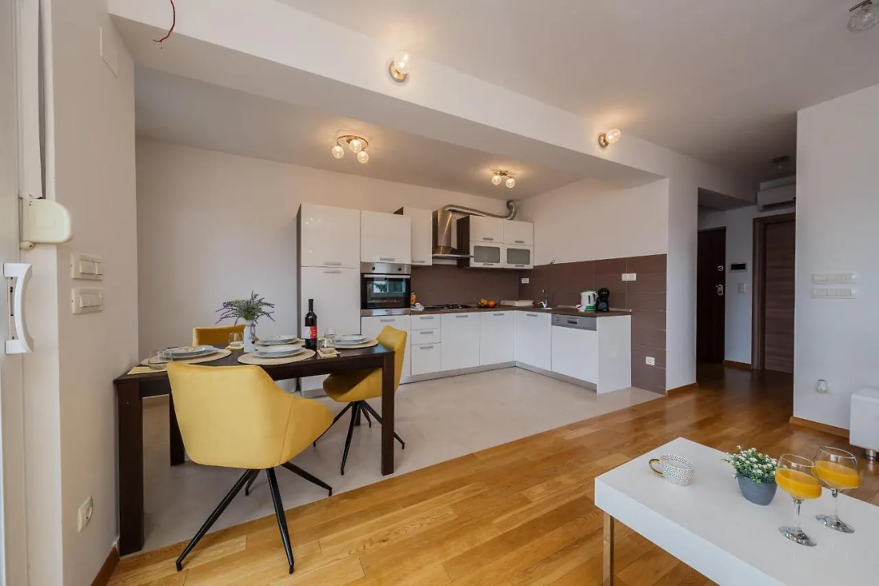 Apartamento Angels II **** Kaštela Croacia